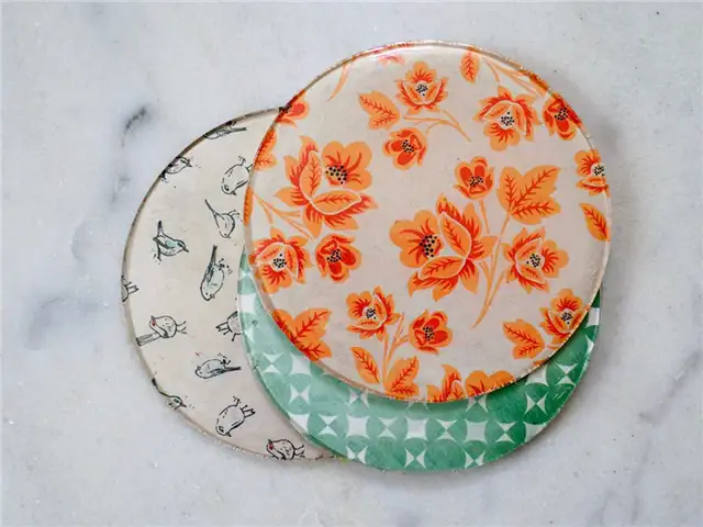 Простой DIY (своими руками) узорчатые подставки с использованием смолы