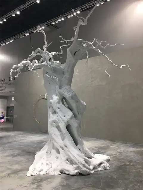 Журнал Art in America назвал Фишмана 