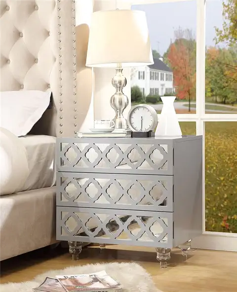 Inspired Home Pablo Modern Glossy 3-drawer Mirrored Side Table