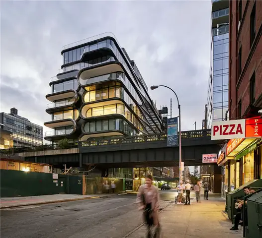 520 West 28th Zaha Hadid Architects Вид на улицу