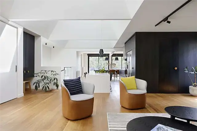 Дом Upside Down House получил внутреннюю перепланировку