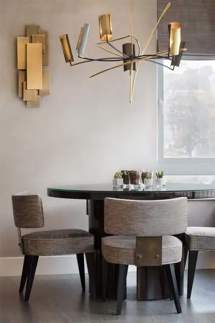 Латунная люстра для столовой Belgravia Residence