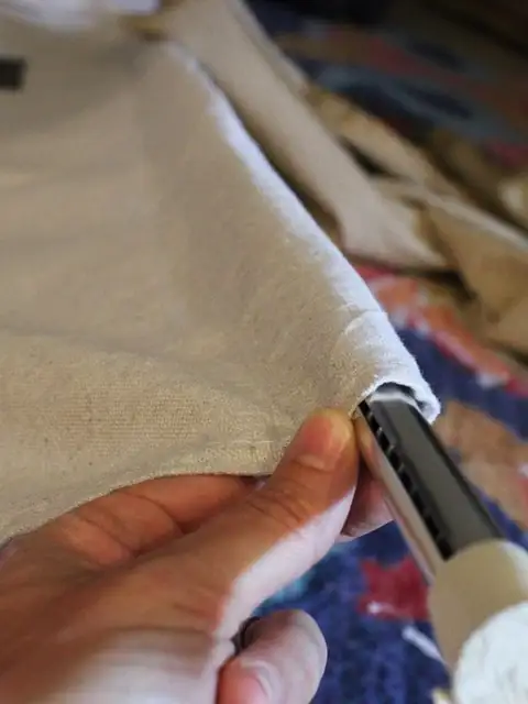 Fabric Scraps Hi Banner DIY (своими руками) - повесить баннер