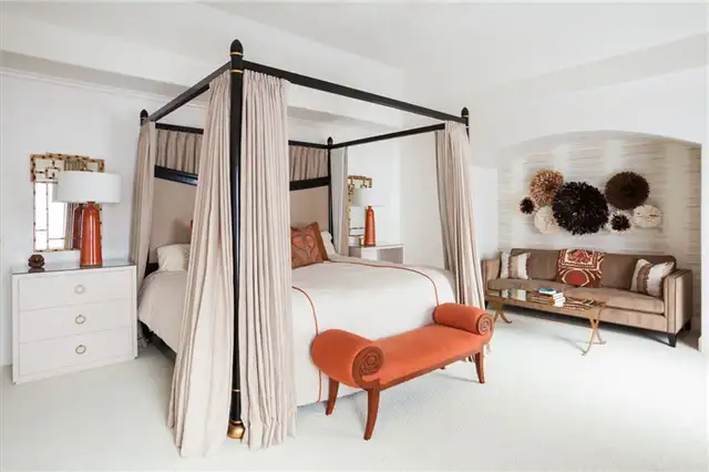 Laura U Interiors
