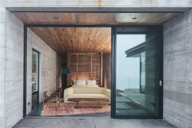 Спальня Санта-Барбара Off Grid House