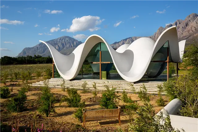 Удивительная архитектура южноафриканской студии TV3 Architects Chapel