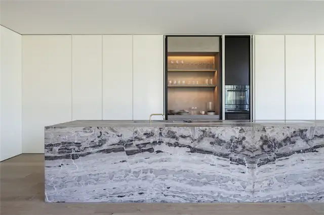 Кухонный настенный шкаф VDB Residence
