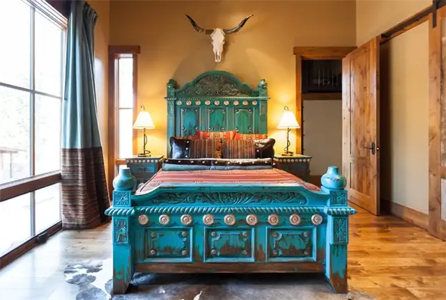 Austin-Cabin-Walton-Architecture-bedroom