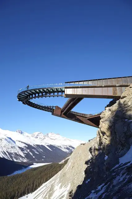 Glacier Skywalk от Sturgess Architecture