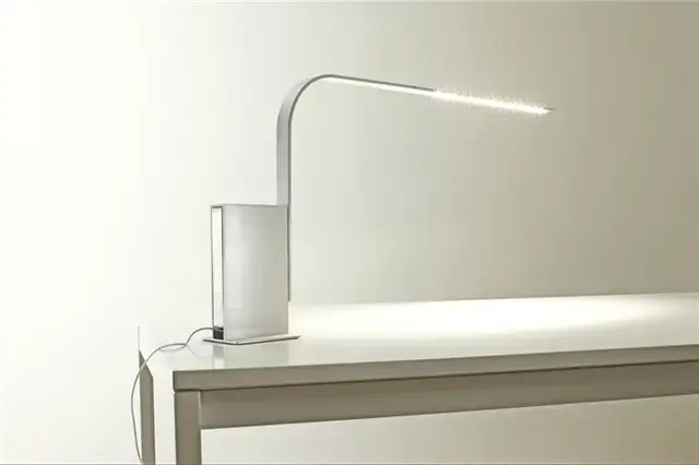 lim-table-silver-led-system