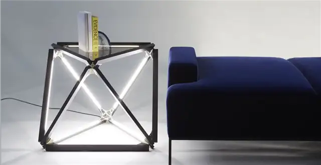 Stickbulb-Collection-Table