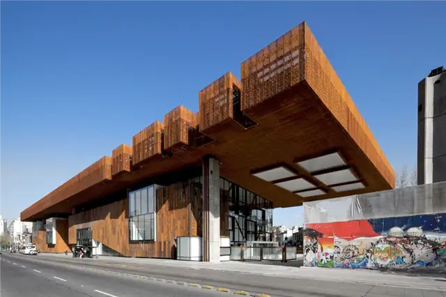 Культурный центр Габриэлы Мистраль в Кортене от Cristian Fernandez Arquitectos + Lateral Arquitectura & Diseño