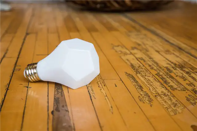 Деревянный стол Nanoleaf Gem