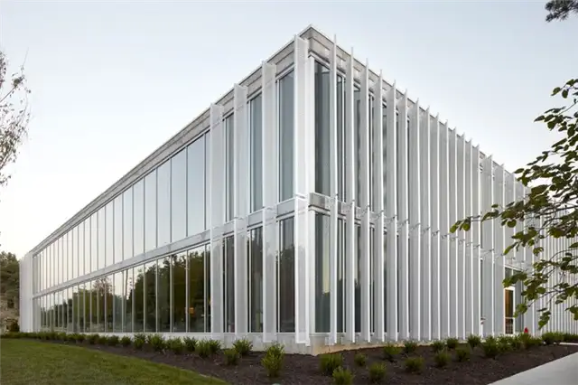 Nas Architecture Breath box seaside pavilion dynamic mirror