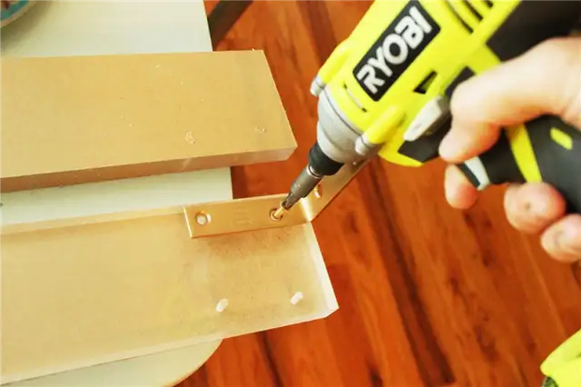 DIY (своими руками) настенные полки-прикрепить кронштейны