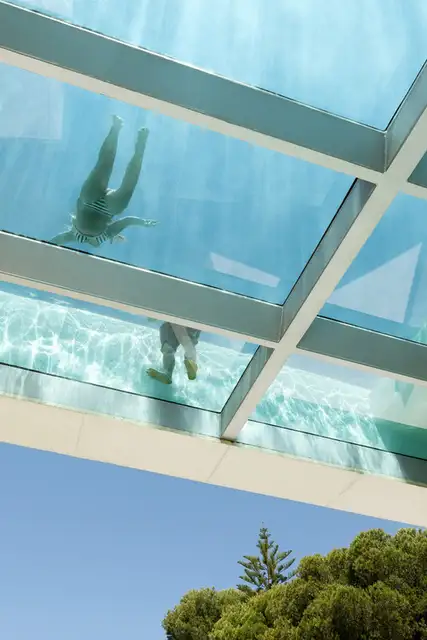 Jellyfish-House-Residence-Rooftop-Swimming-Pool