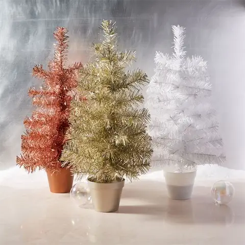 Винтажные рождественские мишурные деревья