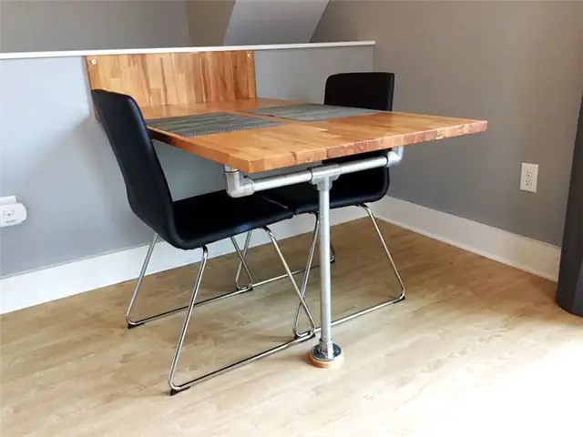 Настенный стол из столешницы и труб DIY (своими руками) ikea