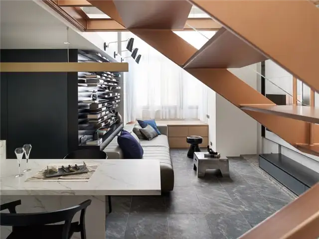 Современный дизайн интерьера от PENY HSIEH INTERIORS - вид из-под лестницы