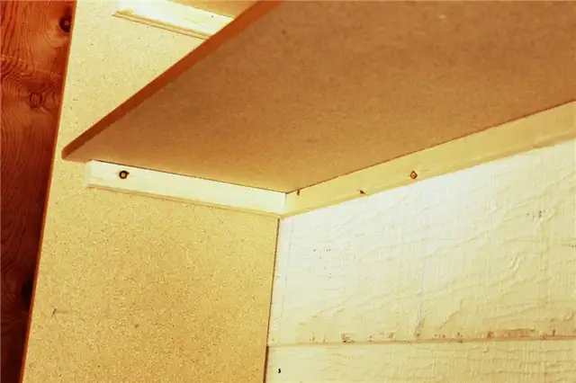 DIY (своими руками) Easy Built in Shelves-Your furring supports will look