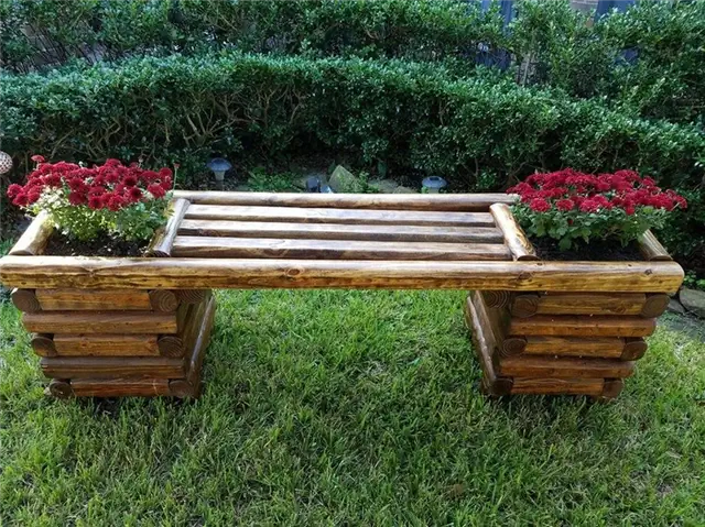 Скамейка из бревна DIy