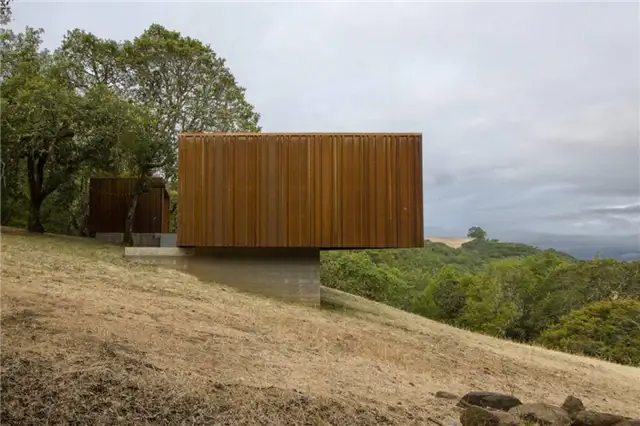 Sonoma weeHouse