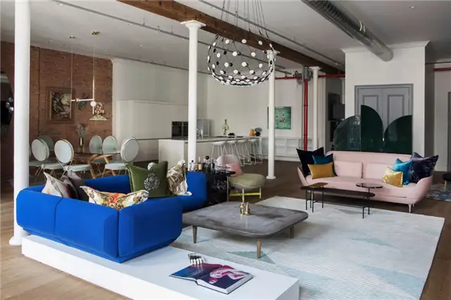 SoHo Loft NYC - кофейный столик