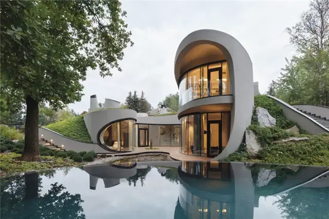Дом в ландшафте от Niko Architect