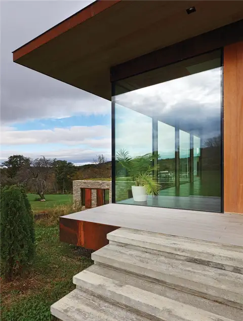 Slade Architecture Каменный дом - бетонная лестница