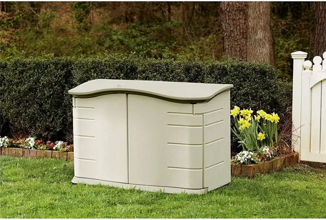Горизонтальный сарай для хранения Rubbermaid