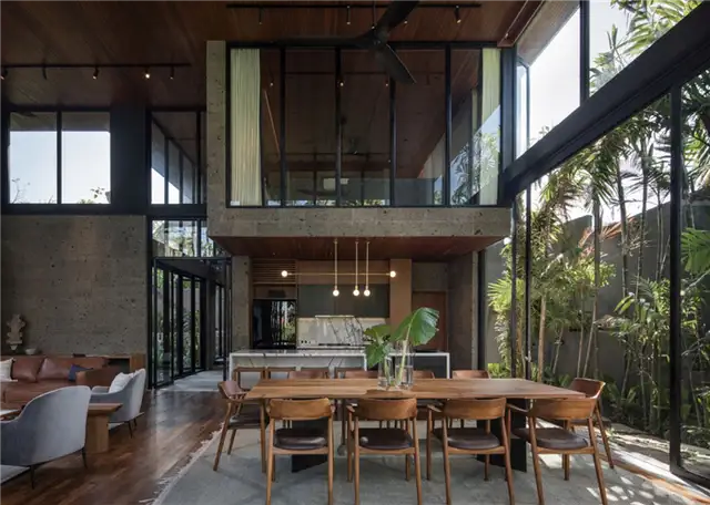 River House Indonesia by Alexis Dornier - обеденный стол