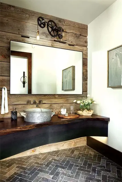 Ранчо Rustic Colorado Ranch от Axial Art Architecture в сотрудничестве с rebaL Design - ванная в деревенском стиле