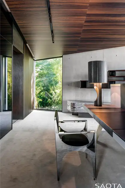 Швейцарская вилла Courbe by Saota - гостиная