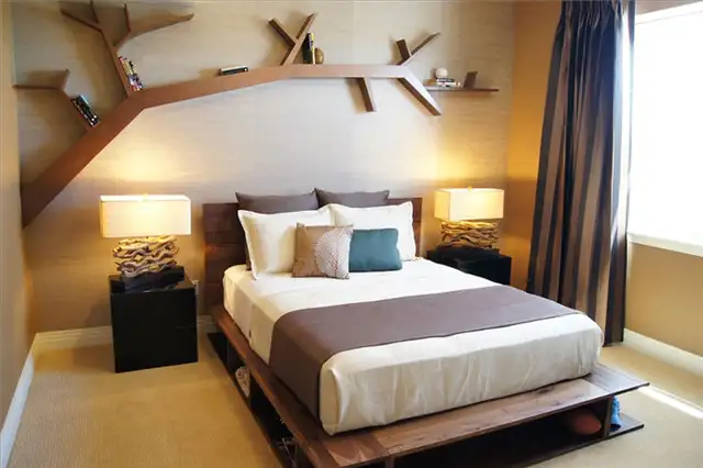bedroom-featuring-a-tree-bookshelf