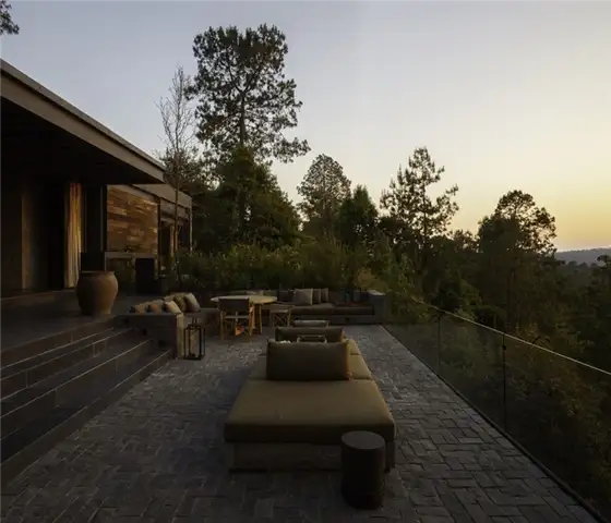 Внутренний дворик дома El Mirador - CC Arquitectos