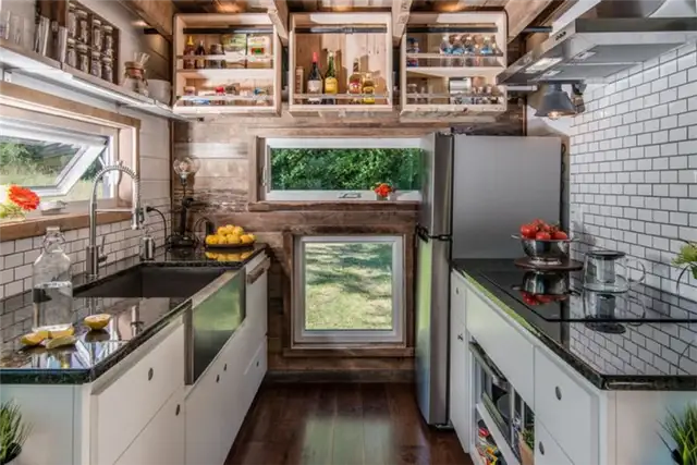 Окна для кухни Alpha Tiny House