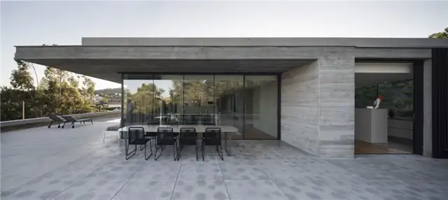 Дом в Эспиньо, Португалия - AZO. Sequeira Arquitectos Associados - внутренний дворик