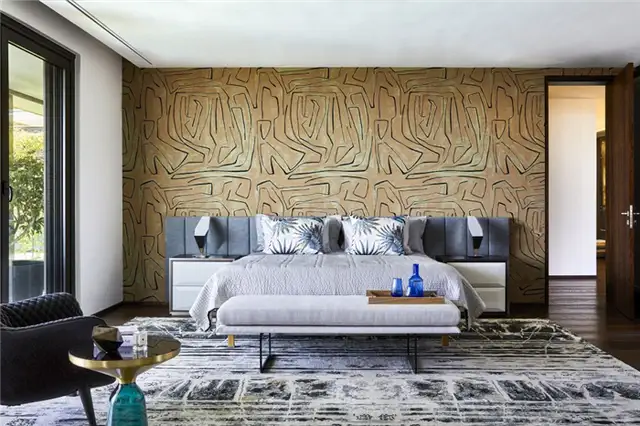 Cape Town Hillside View Residence - спальня с современной стеной
