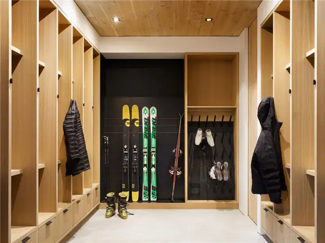 Архитектурное бюро США Olson Kundig - шкивные оконные ставни - грязная комната