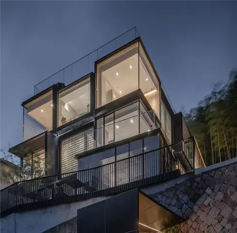Отель Cube в Китае SU Architects - стеклянные стены