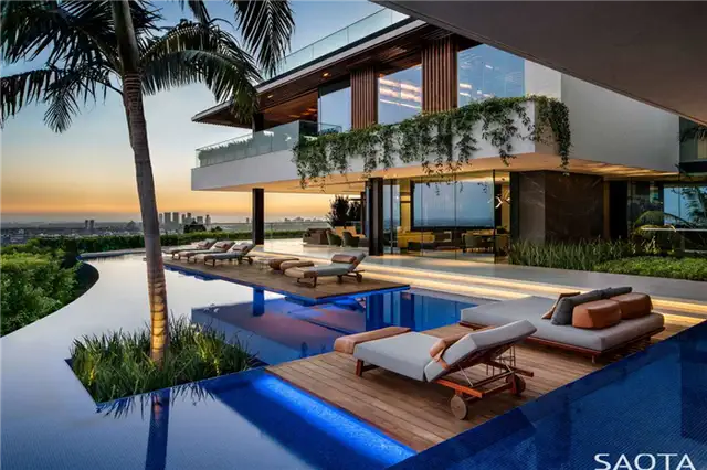 Hill Side Ave Saota Los Angeles Residence - закат