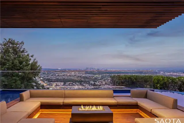 Hill Side Ave Saota Los Angeles Residence - панорамный вид