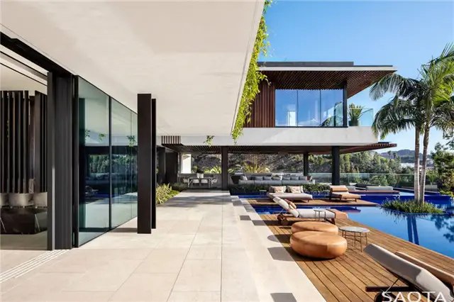 Hill Side Ave Saota Los Angeles Residence - современная мебель для бассейна