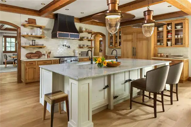 Meadow Mountain Homes, расположенный в Вейле, Колорадо - кухня
