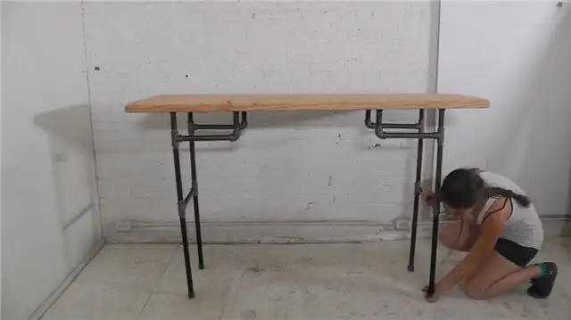 Стол 