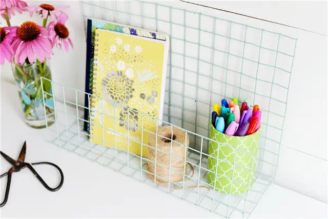 Вид органайзера DIY (своими руками) Wire Desk Organizer