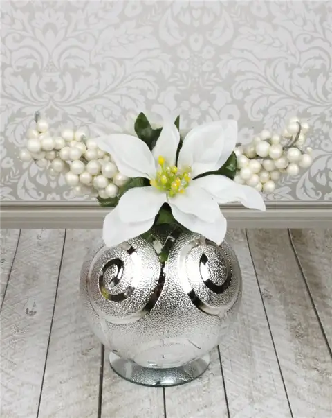 Christmas Ornament Floral Table Decor - серебряный декор
