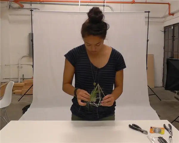 DIY (своими руками) геометрические плантаторы добавить