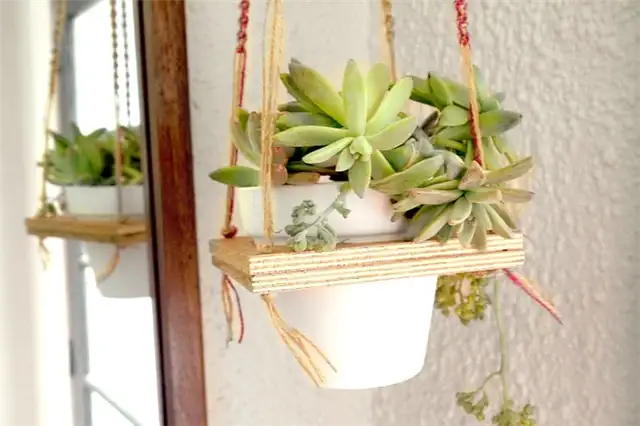 макраме-висячий-растительный-полк-diy
