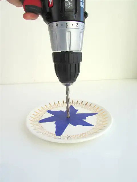 DIY (своими руками)-Tiered-Dessert-Stand-Plates-drill